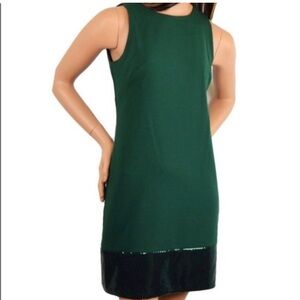 Vince Camuto Dark Green Sleeveless Shift Dress with Black Hem